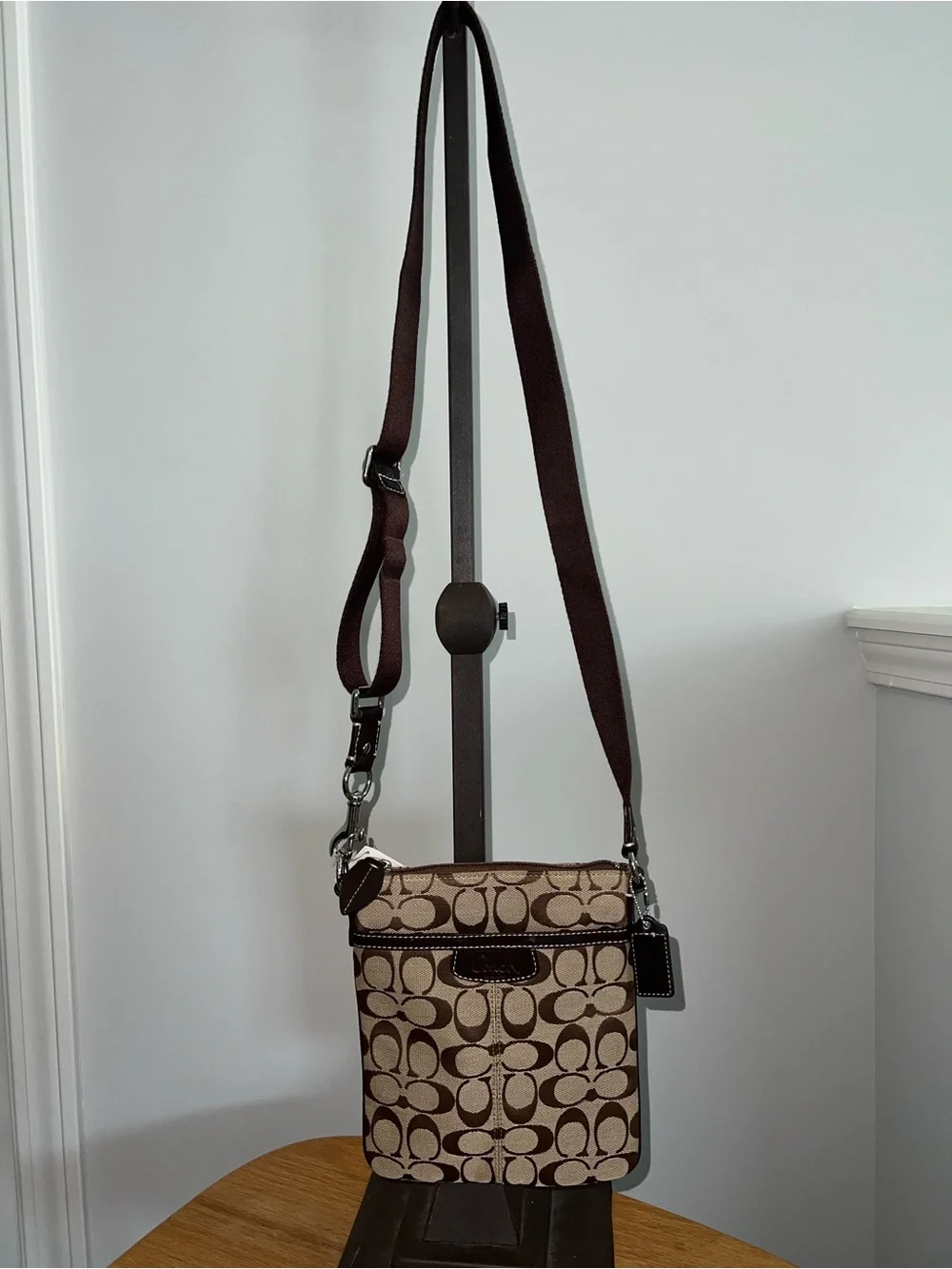 Coach Signature Swingpack Crossbody Bag – Khaki/Brown NWT